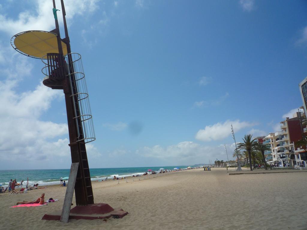 Villa Service - Apartamentos Aransol El Vendrell Buitenkant foto